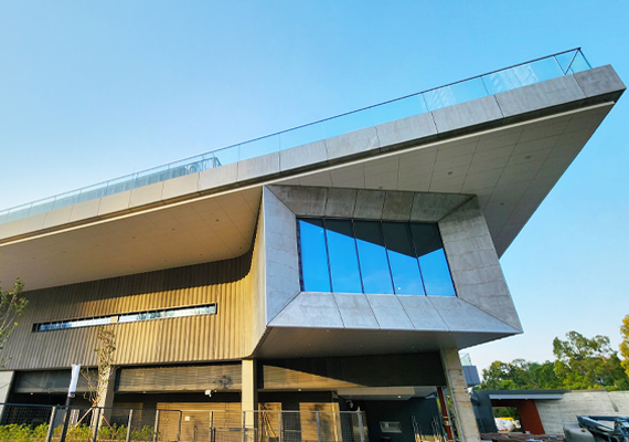 Tin Sau Road Swimming Pool